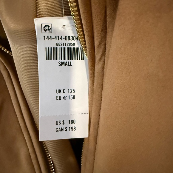 Abercrombie & Fitch Women’s Vegan Suede Bubble Bomber Jacket - Picture 9 of 10